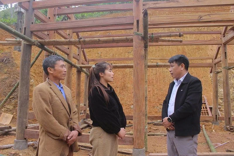 Gấp rút tái thiết nhà ở, phục hồi sinh kế cho người dân vùng lũ Yên Nhân