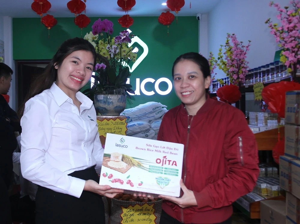 Thêm 2 cửa hàng giới thiệu sản phẩm của Lam Sơn tại trung tâm phường Hạc Thành đi vào hoạt động