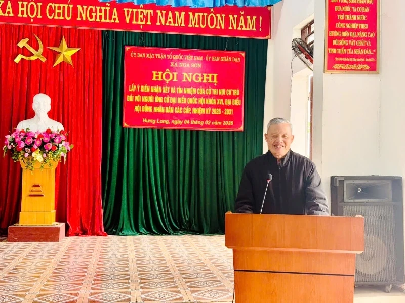 100% cử tri thôn Hưng Long thống nhất giới thiệu 12 ứng cử đại biểu Quốc hội và HĐND các cấp