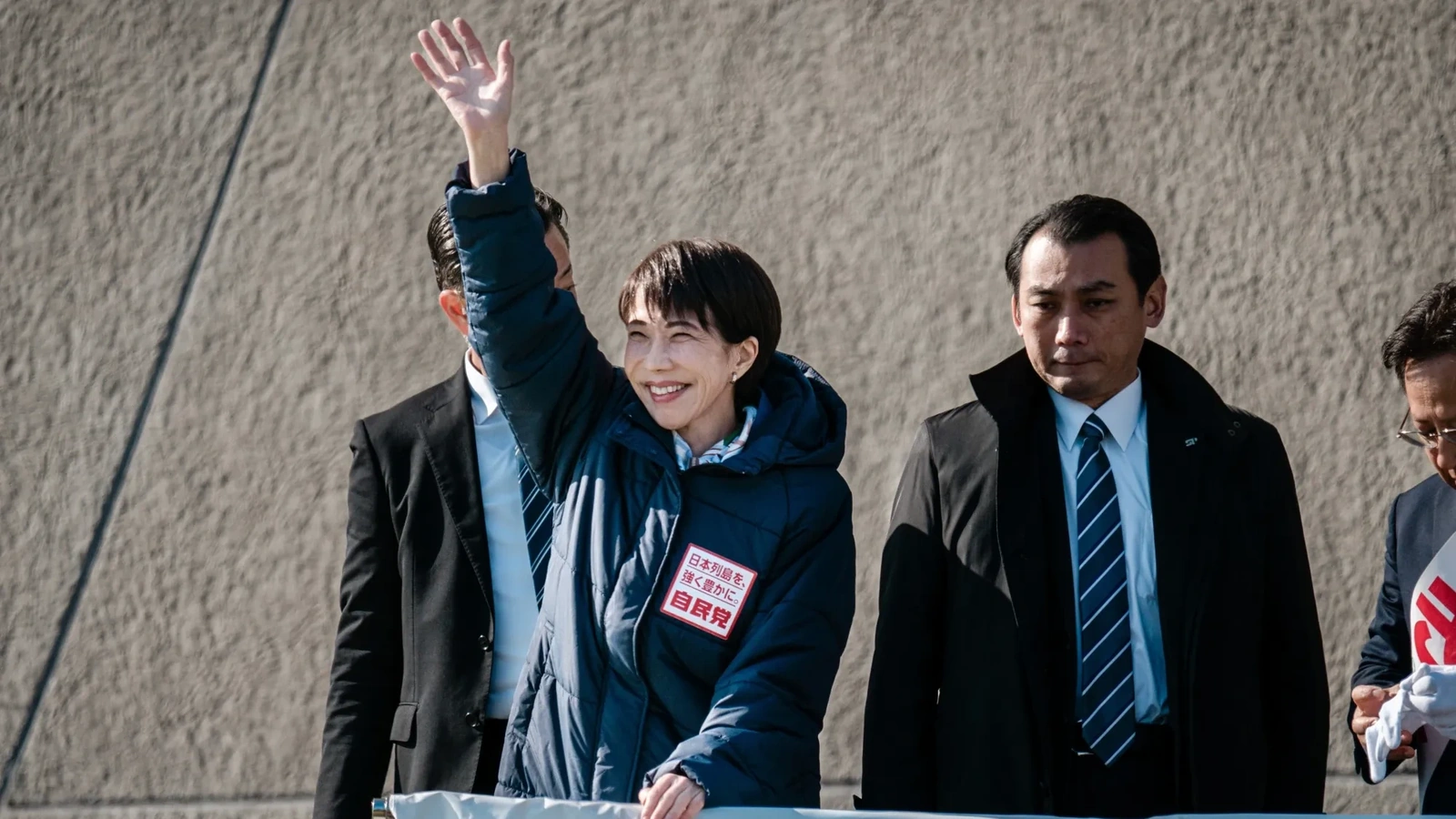 Mỹ - Nhật chuẩn bị thượng đỉnh: Tổng thống Trump tiếp Thủ tướng Nhật Bản vào tháng 3