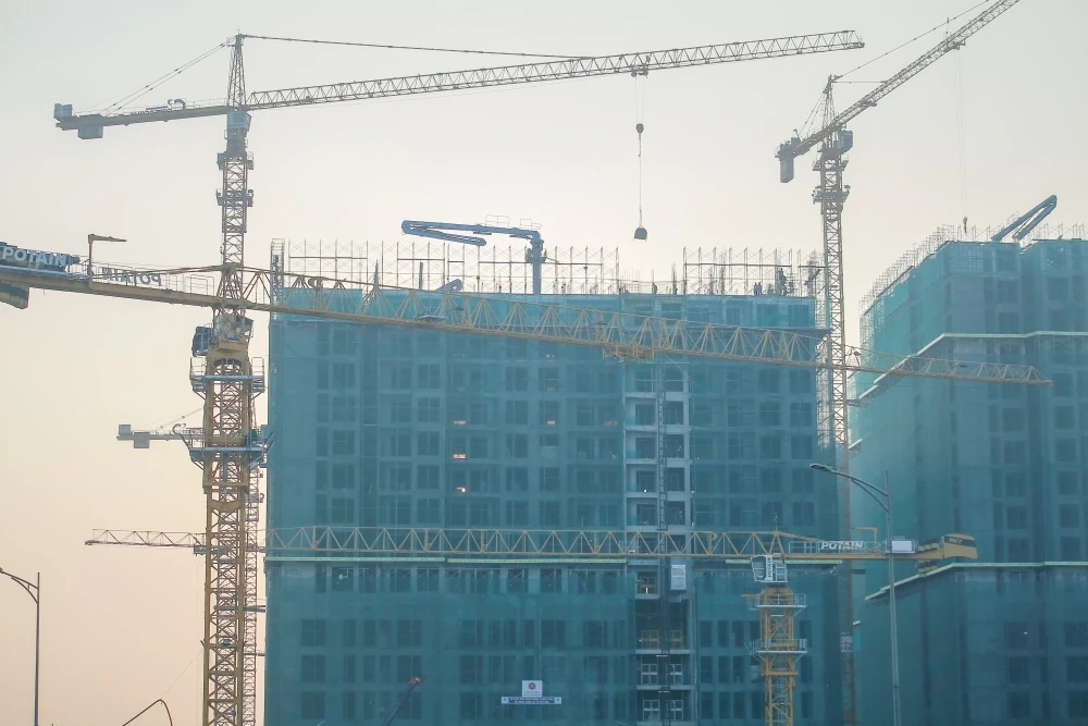 Nhộn nhịp trên công trường những ngày giáp Tết