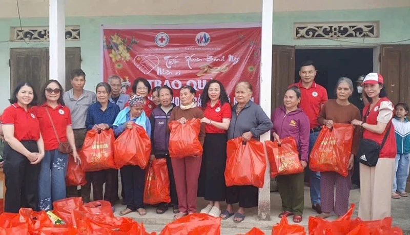 Tết gọi những Yêu thương