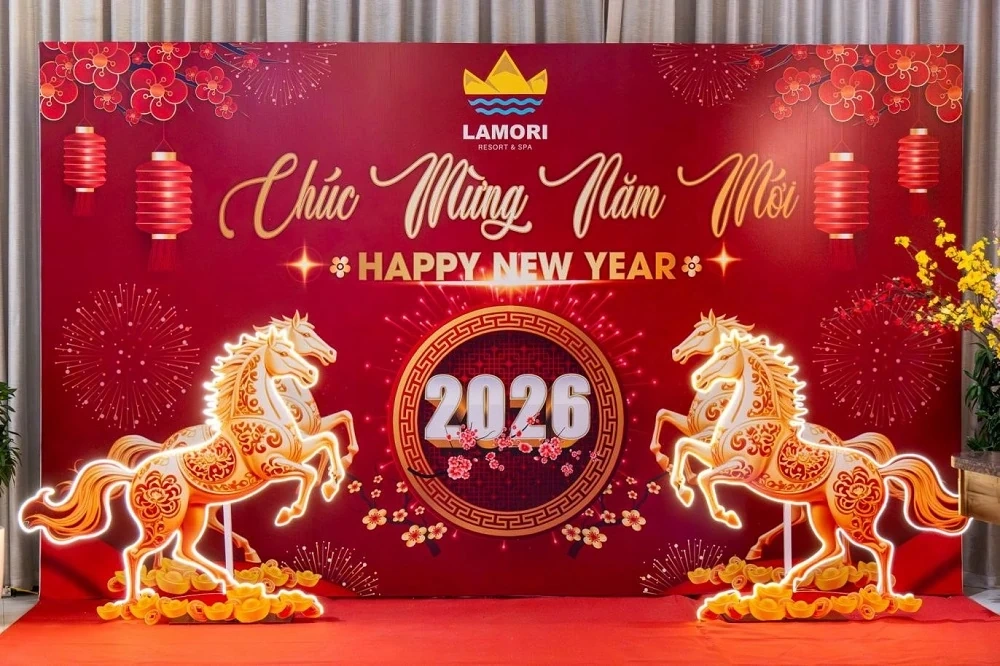 Lamori: Chạm xuân, gieo phúc lành