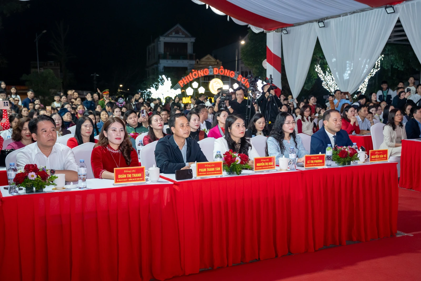 “Tưng bừng sắc xuân - Rộn ràng niềm tin” - bản hòa ca mùa xuân dâng Đảng
