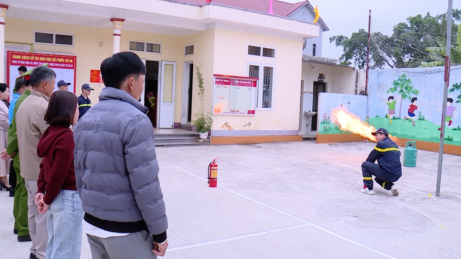 Đảm bảo an toàn PCCC tại các điểm bỏ phiếu bầu cử 