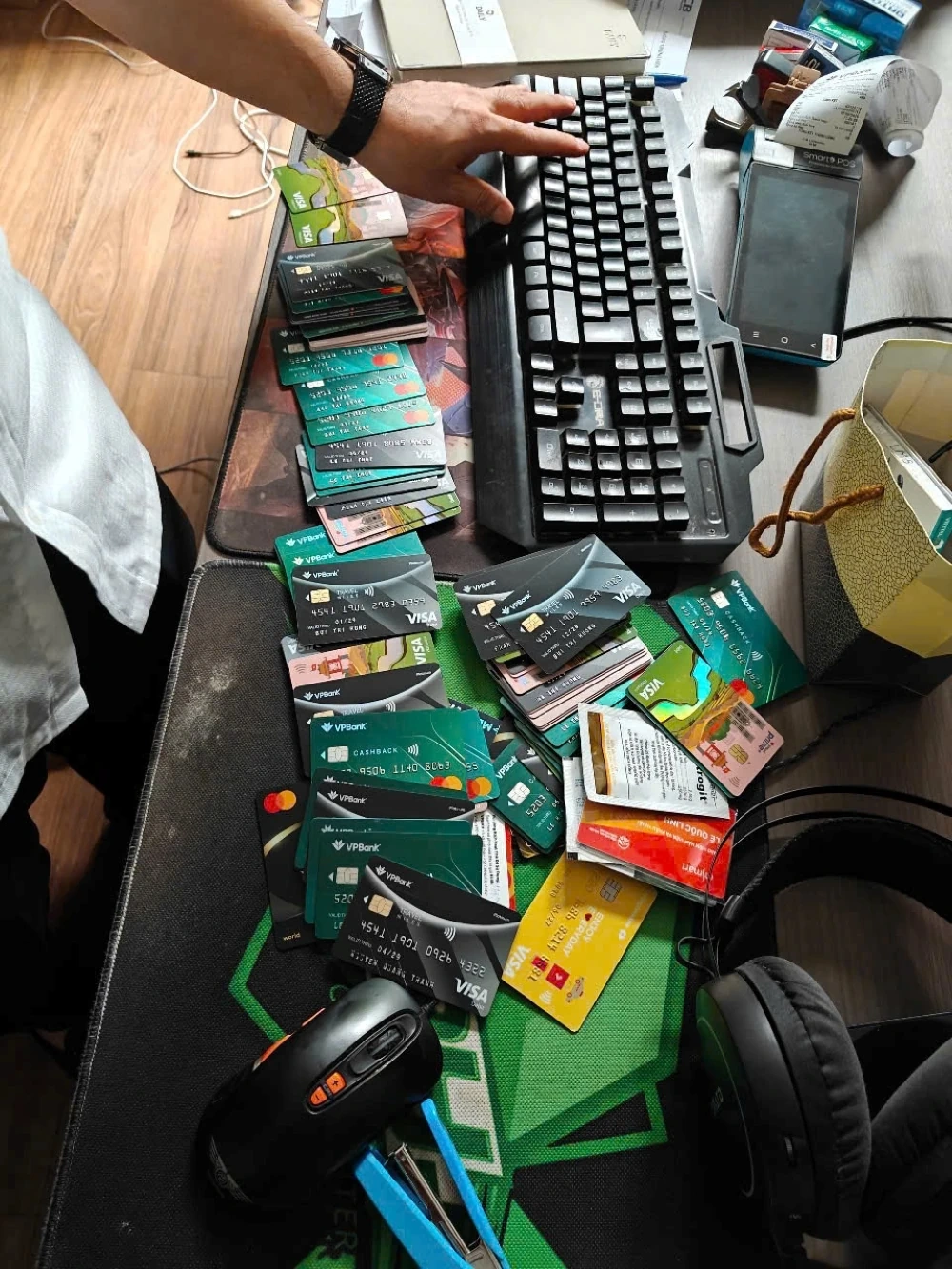 Triệt phá đường dây vận chuyển tiền tệ trái phép, Công an Thanh Hóa được lãnh đạo Bộ Công an gửi Thư khen