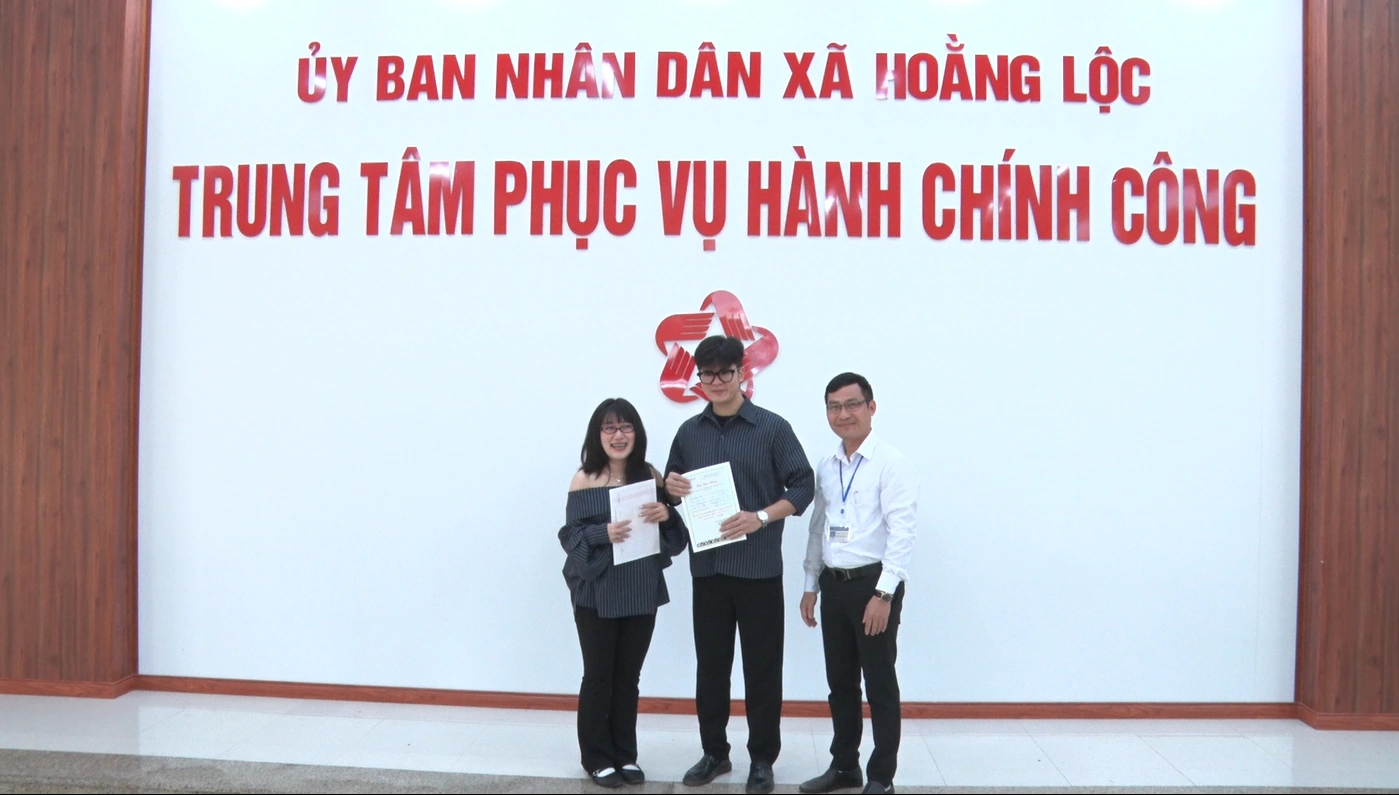 Trung tâm Phục vụ hành chính công các địa phương tăng tốc giải quyết thủ tục cho người dân