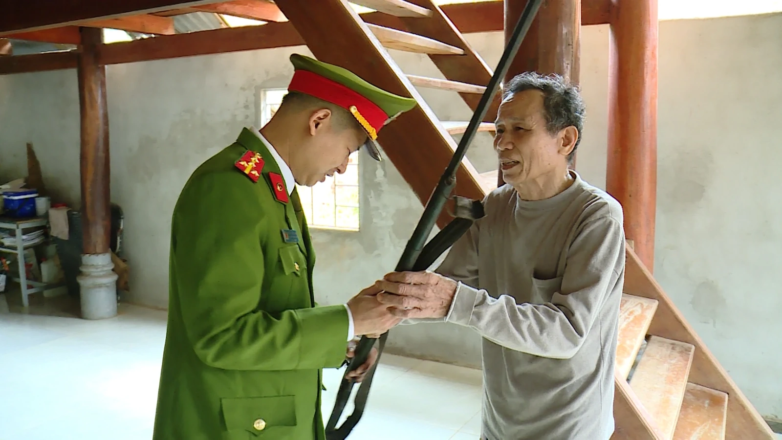 Chặn nguồn vũ khí, pháo nổ trái phép trước thềm Tết Nguyên đán