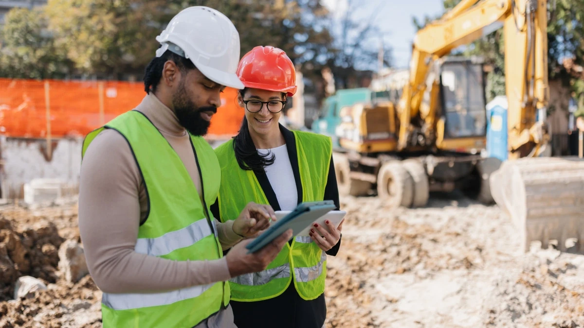 Mỹ: Tăng trưởng việc làm vượt kỳ vọng nhưng rủi ro suy yếu vẫn hiện hữu