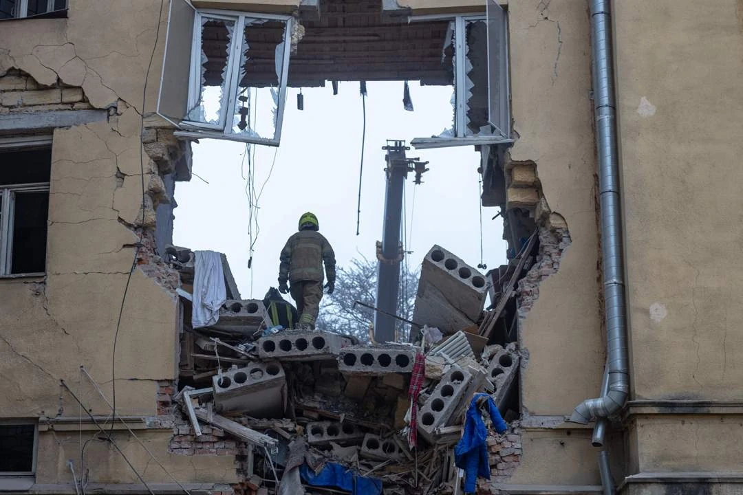 Chiến sự Ukraine tiếp tục leo thang, Kiev thúc đẩy hợp tác quốc phòng với Paris