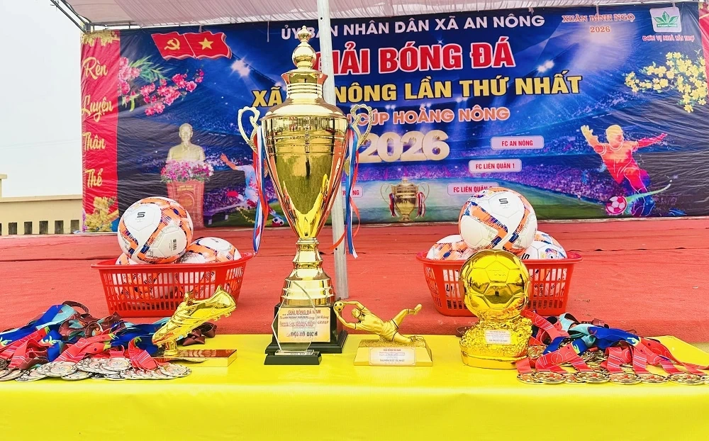 Khai mạc Giải bóng đá xã An Nông lần thứ nhất tranh cúp Hoàng Đông 2026