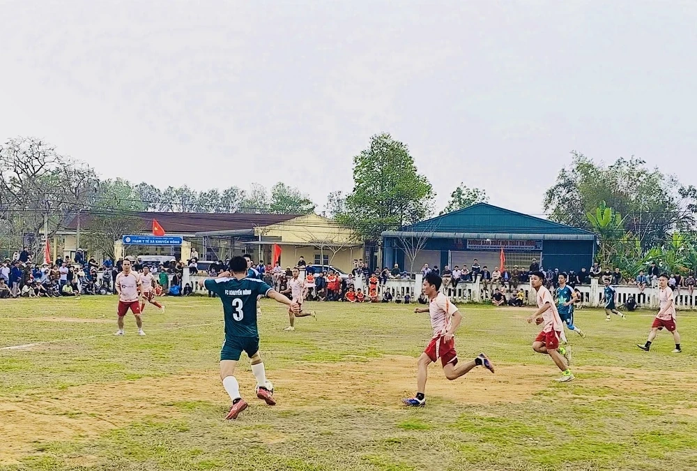 Khai mạc Giải bóng đá xã An Nông lần thứ nhất tranh cúp Hoàng Đông 2026