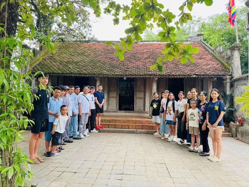 Tăng sức hút du khách đến Thành Nhà Hồ