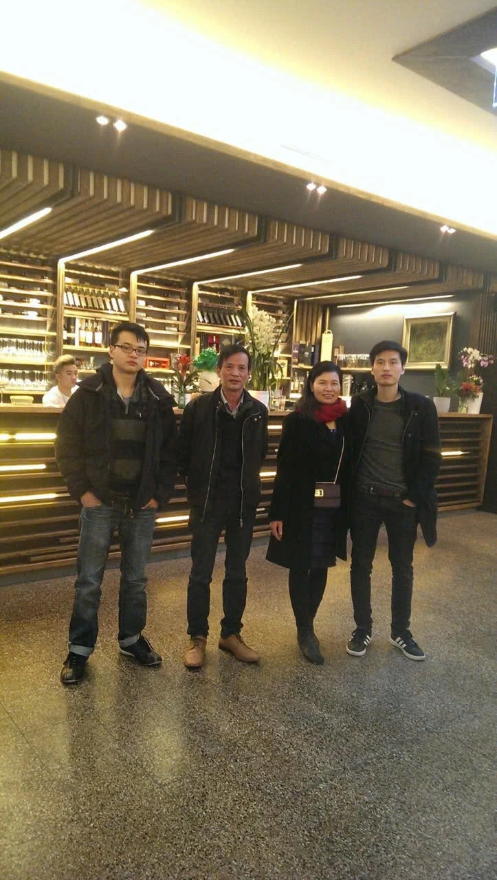 Tết Việt ở trời Âu - Bài 1: Thiêng liêng cái Tết xứ người