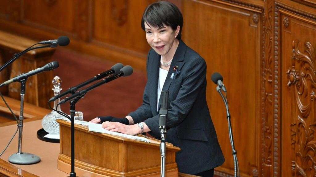 Thủ tướng Nhật Bản cam kết xây dựng đất nước “mạnh và thịnh vượng”