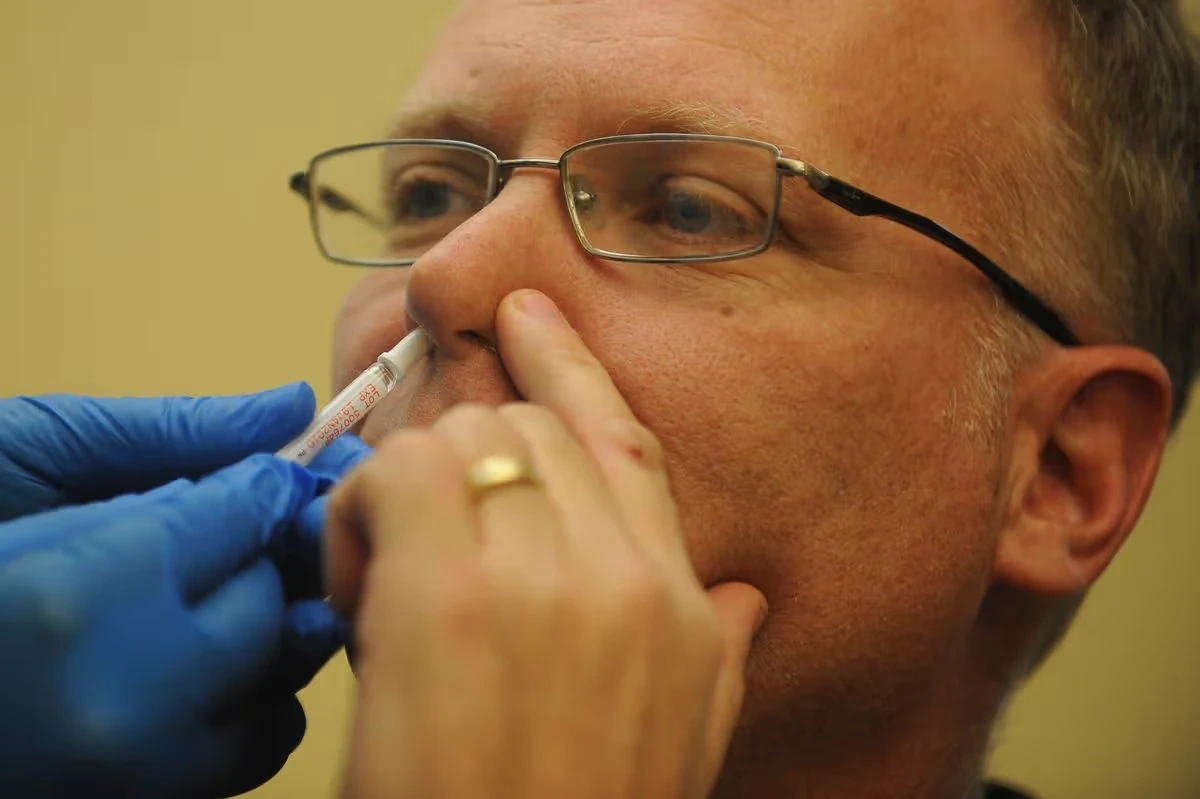 Đột phá vaccine xịt mũi, mở hy vọng ngừa nhiều bệnh hô hấp