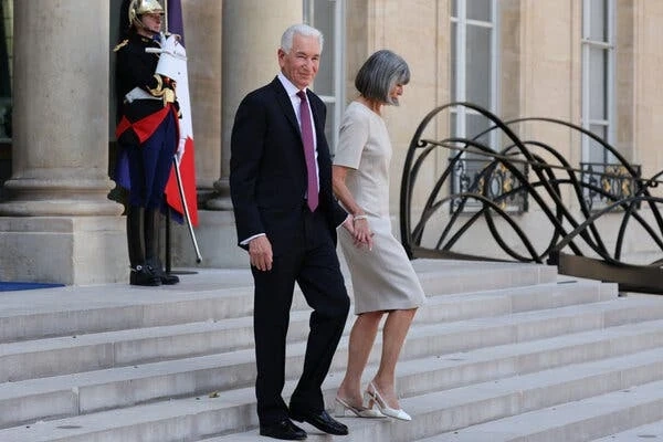 Không chấp hành triệu tập, Đại sứ Mỹ tại Pháp bị hạn chế quyền tiếp xúc