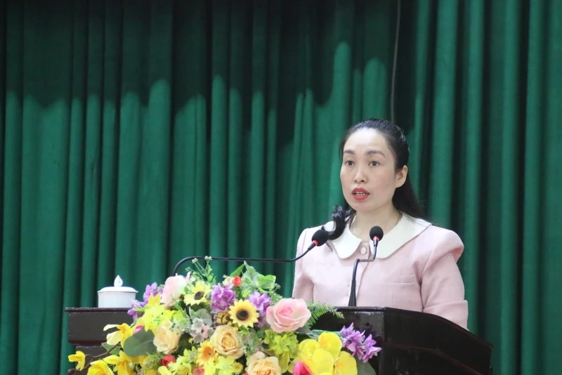 Những người ứng cử ĐBQH khóa XVI tiếp xúc cử tri, vận động bầu cử tại đơn vị bầu cử số 1