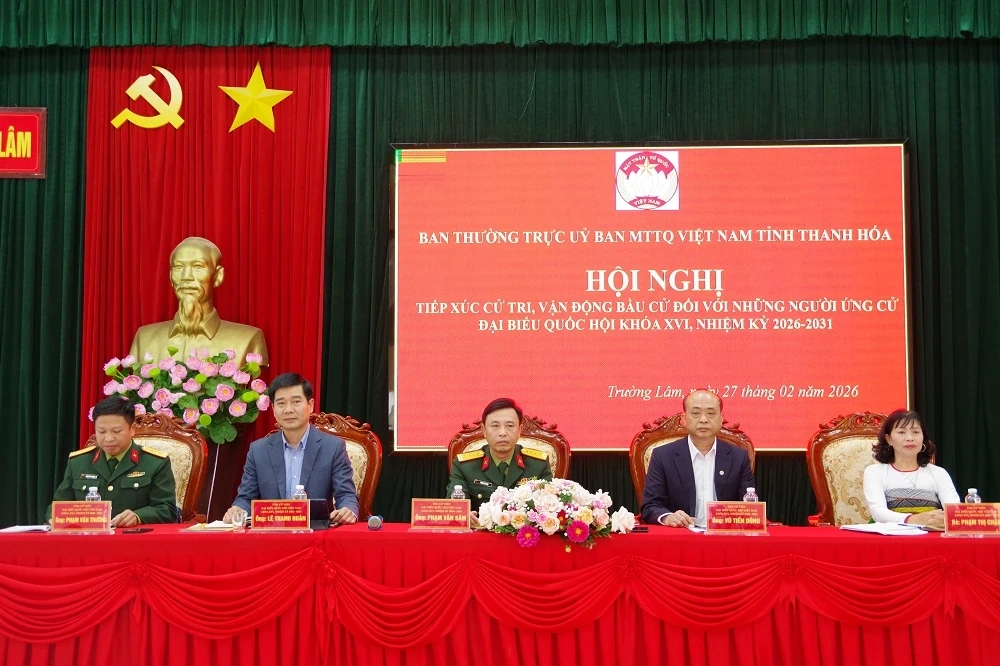 Những người ứng cử ĐBQH khóa XVI tiếp xúc cử tri, vận động bầu cử tại đơn vị bầu cử số 3