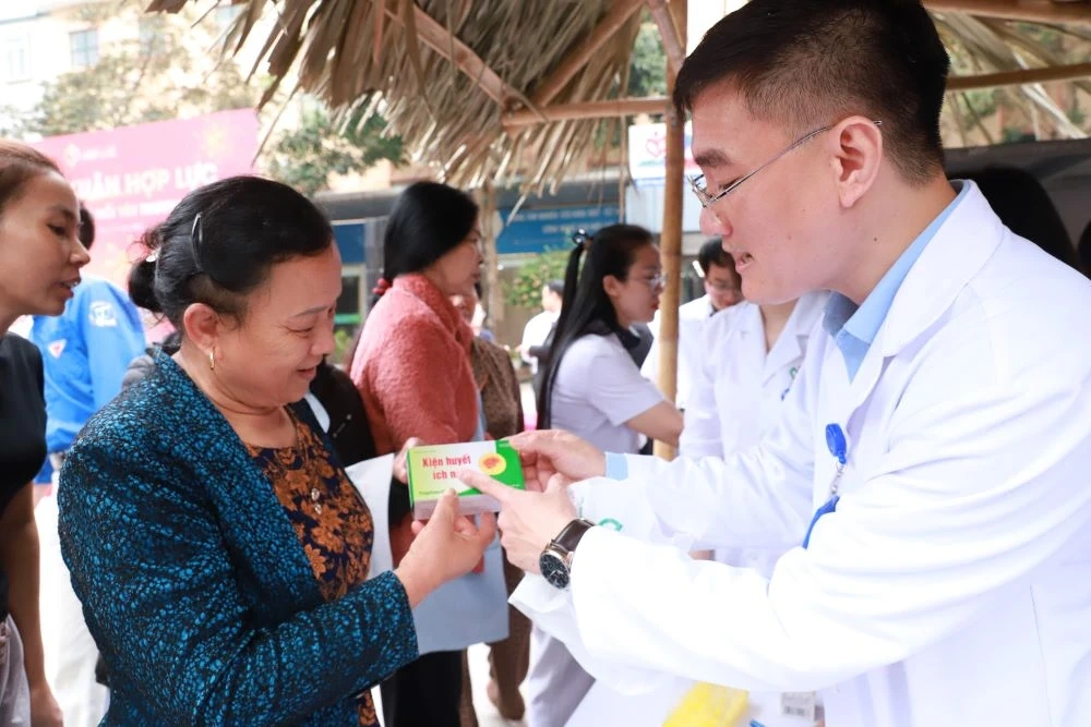 Hội chợ Xuân 2026 “Xuân ấm áp - Kết nối yêu thương” lan tỏa tinh thần nhân ái cộng đồng