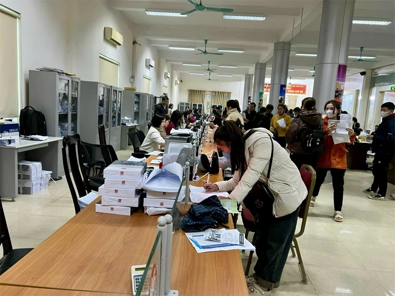 Người lao động đón nhiều cơ hội việc làm đầu năm