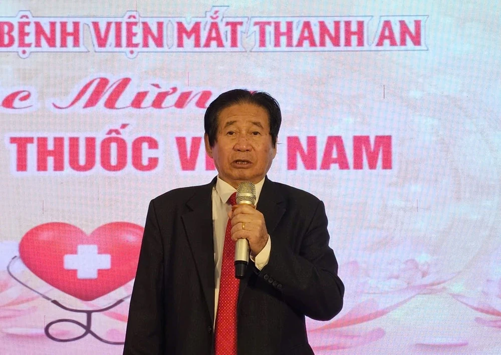 Bệnh viện mắt Thanh An kỷ niệm ngày thầy thuốc Việt Nam 27/2