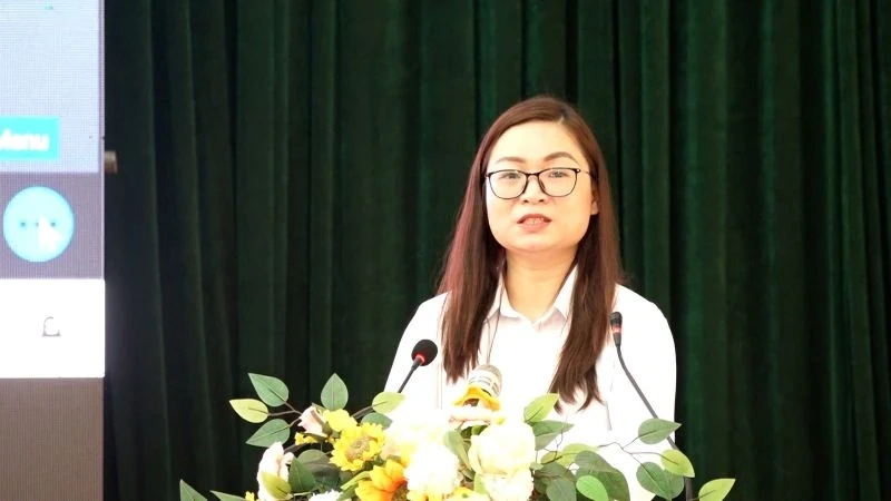 Hội nghị tiếp xúc cử tri, vận động bầu cử với những người ứng cử đại biểu HĐND tỉnh tại đơn vị bầu cử số 10