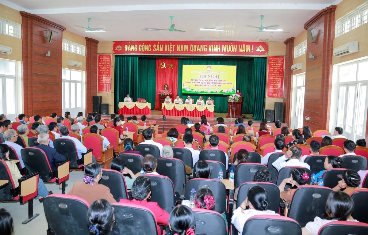 Các ứng cử viên đại biểu HĐND tỉnh tiếp xúc cử tri, vận động bầu cử tại đơn vị bầu cử số 25