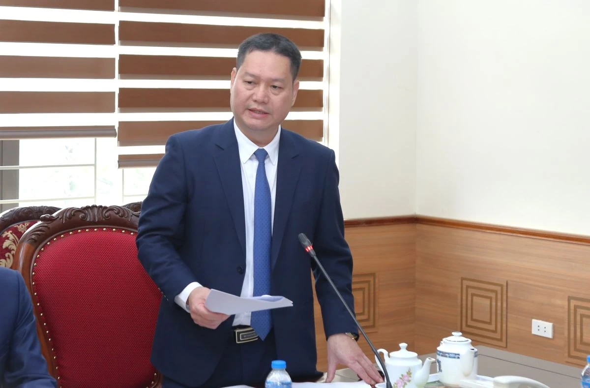 Chủ tịch UBND tỉnh Nguyễn Hoài Anh kiểm tra công tác chuẩn bị bầu cử và vận hành chính quyền địa phương 2 cấp tại xã Triệu Sơn