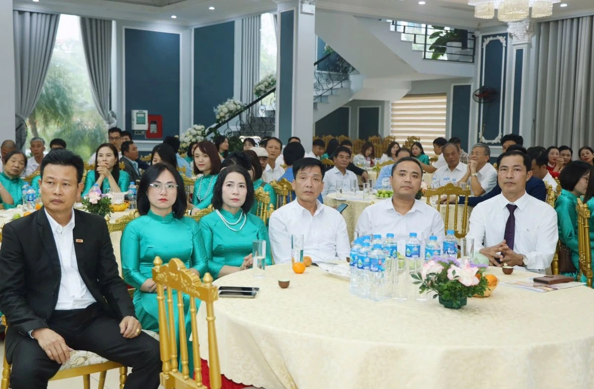 Hội Doanh nghiệp xã Hoằng Hóa tổ chức gặp mặt, chúc mừng Ngày Quốc tế Phụ nữ