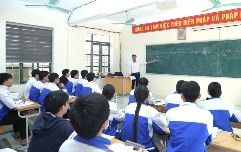 Thi đua nâng cao chất lượng giáo dục