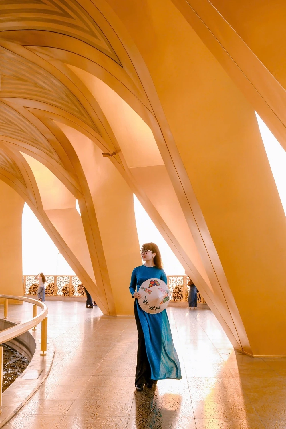 5 tọa độ check-in siêu đẹp trên đỉnh núi Bà Đen cho chị em dịp 8/3