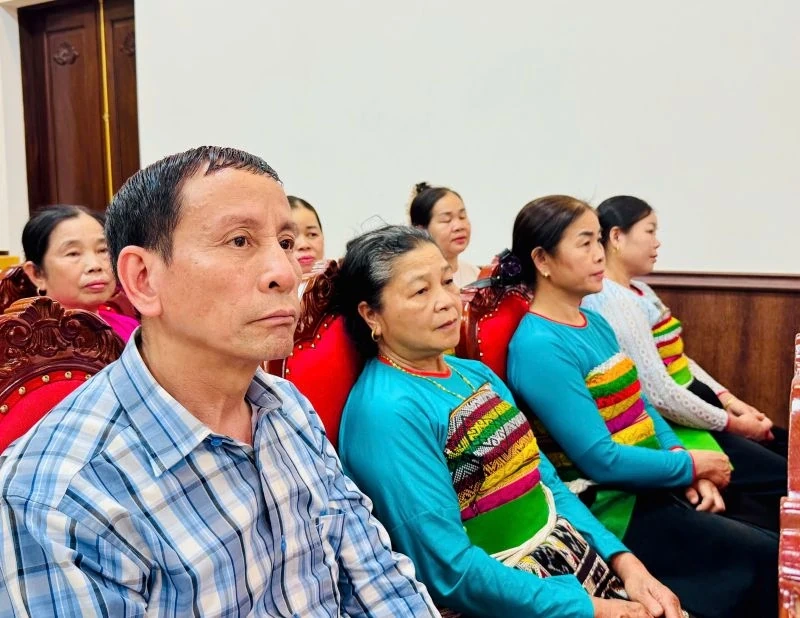 Các ứng cử viên đại biểu HĐND tỉnh tiếp xúc cử tri, vận động bầu cử tại đơn vị bầu cử số 1