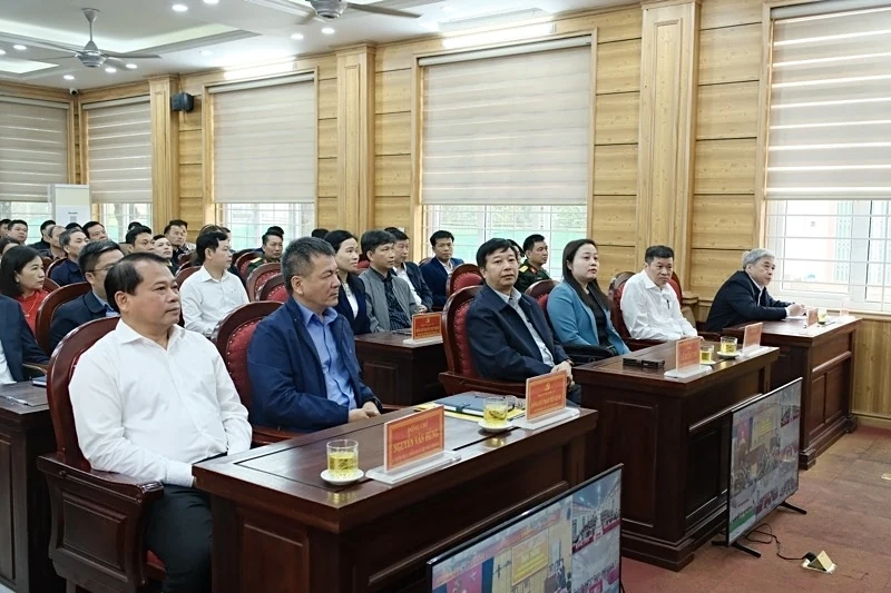 Ứng cử viên đại biểu HĐND tỉnh tiếp xúc cử tri thuộc đơn vị bầu cử số 6