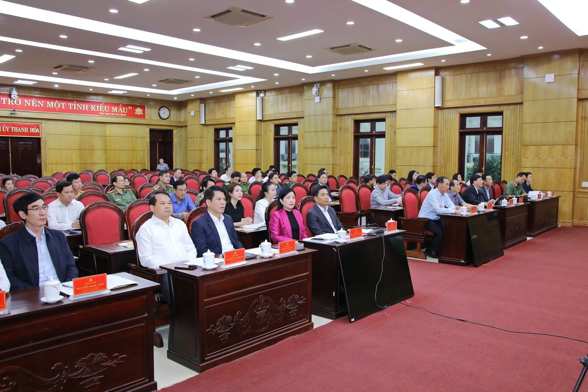 Hội nghị trực tuyến toàn tỉnh vận hành mẫu quy trình bỏ phiếu bầu cử đại biểu Quốc hội khóa XVI và HĐND các cấp nhiệm kỳ 2026-2031