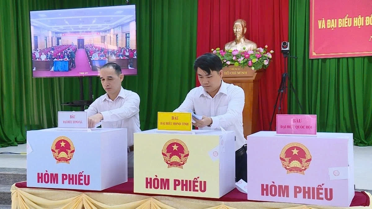 Hội nghị trực tuyến toàn tỉnh vận hành mẫu quy trình bỏ phiếu bầu cử đại biểu Quốc hội khóa XVI và HĐND các cấp nhiệm kỳ 2026-2031