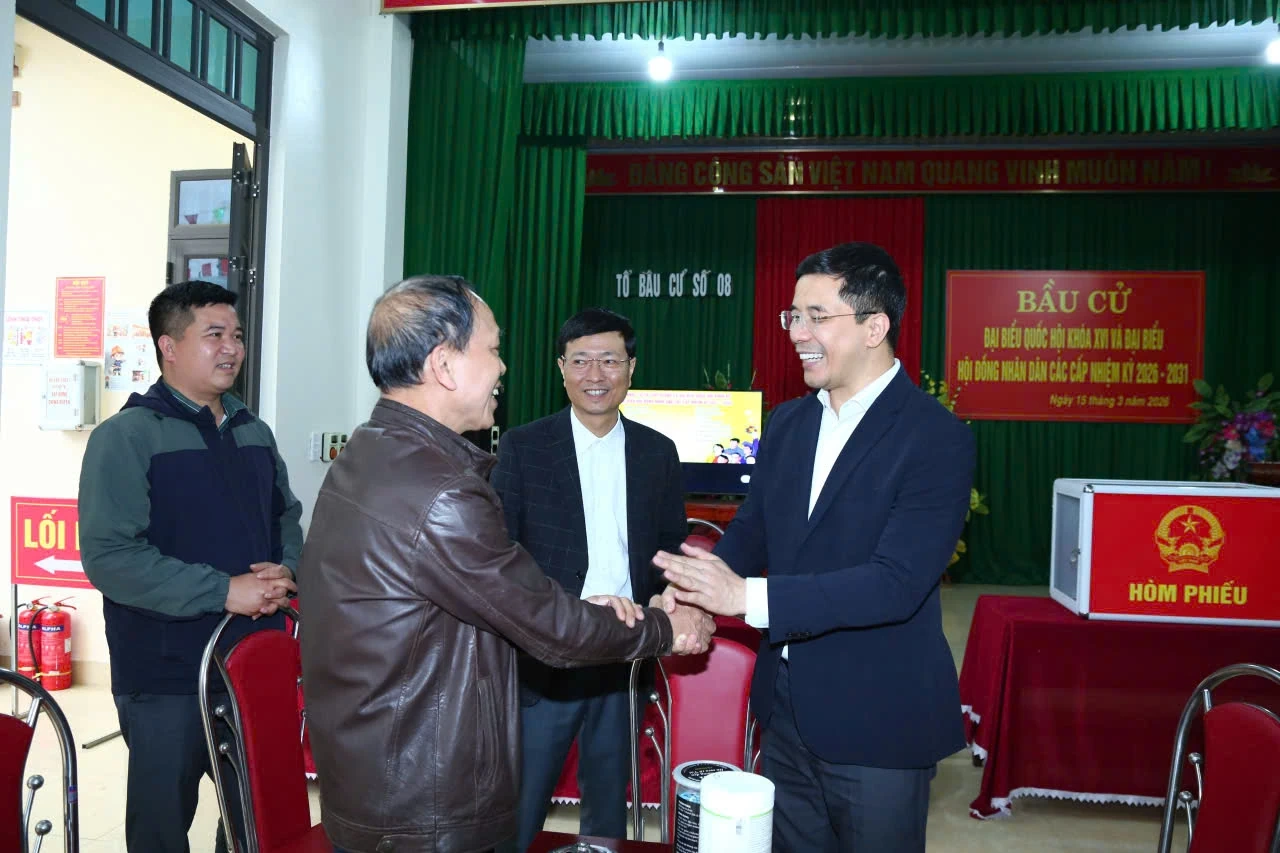 Tuyệt đối bảo đảm cuộc bầu cử diễn ra dân chủ, đúng pháp luật, an toàn và đúng tiến độ