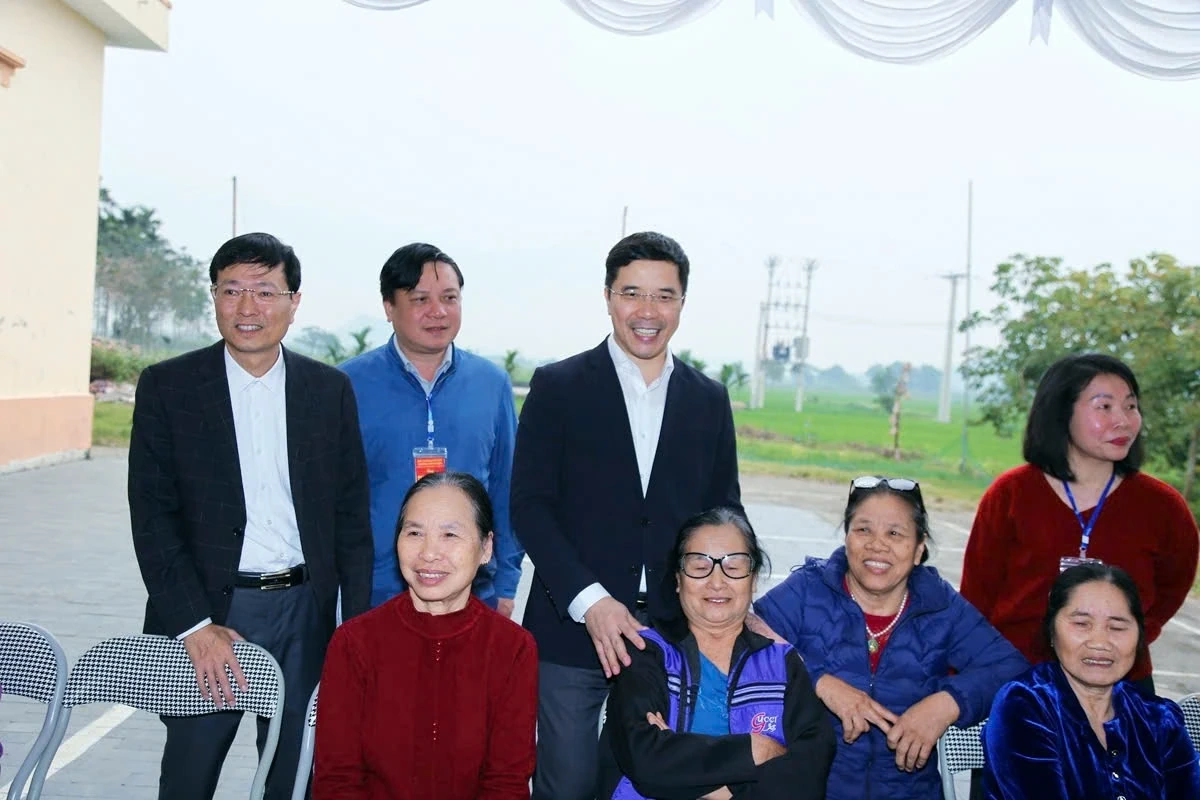 Tuyệt đối bảo đảm cuộc bầu cử diễn ra dân chủ, đúng pháp luật, an toàn và đúng tiến độ