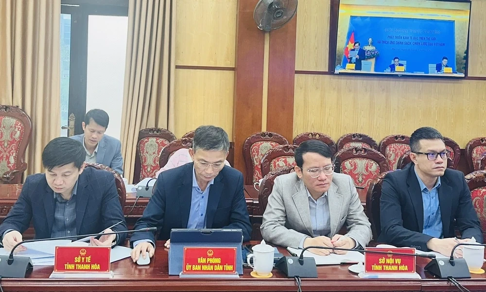 Phát triển kinh tế bạc: Chuyển 