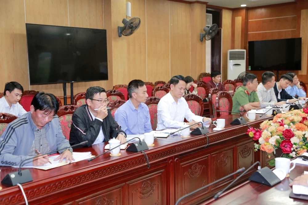 Đẩy nhanh tiến độ thực hiện hợp phần bồi thường, hỗ trợ, tái định cư Dự án hồ chứa nước Bản Mồng