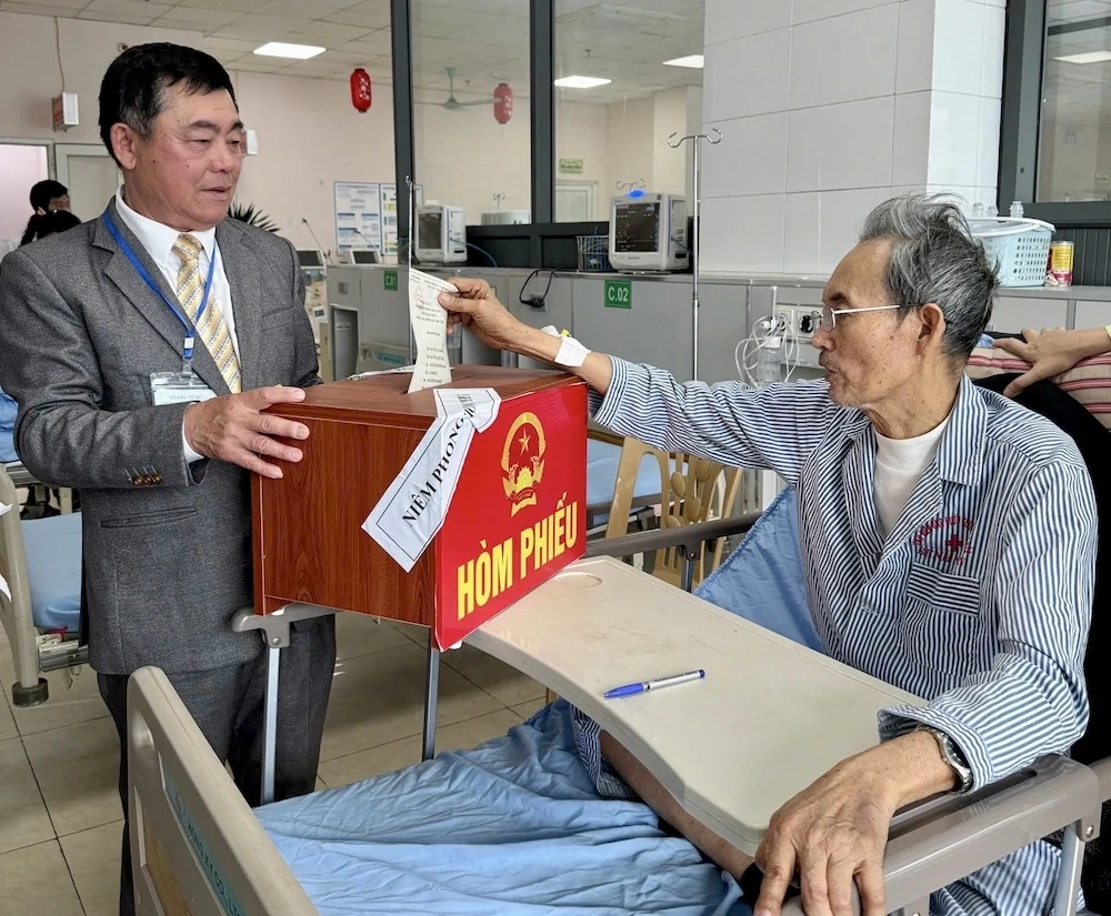 Những cử tri đặc biệt trong ngày hội lớn 