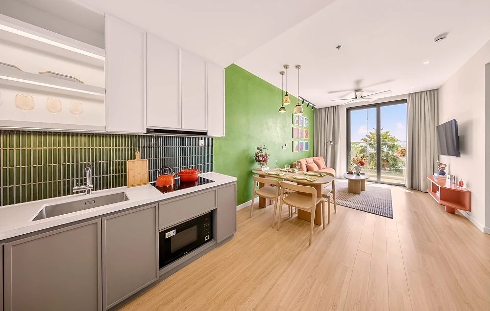 Nhà mẫu Charmora City: Phác họa nhịp sống nghỉ dưỡng giữa “thành phố đảo quốc tế”