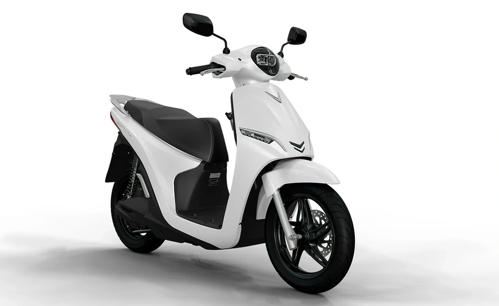 Giá xăng liên tục tăng, tài xế công nghệ chọn xe đổi pin VinFast Feliz II để tối ưu chi phí trước 15/3