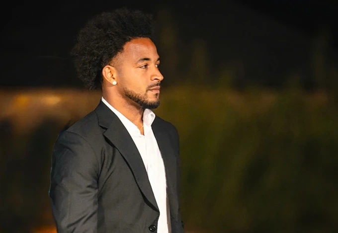 Nguyễn Xuân Son, Đỗ Hoàng Hên đi bầu cử; Arsenal bứt tốc, Man City và Chelsea cùng sảy chân