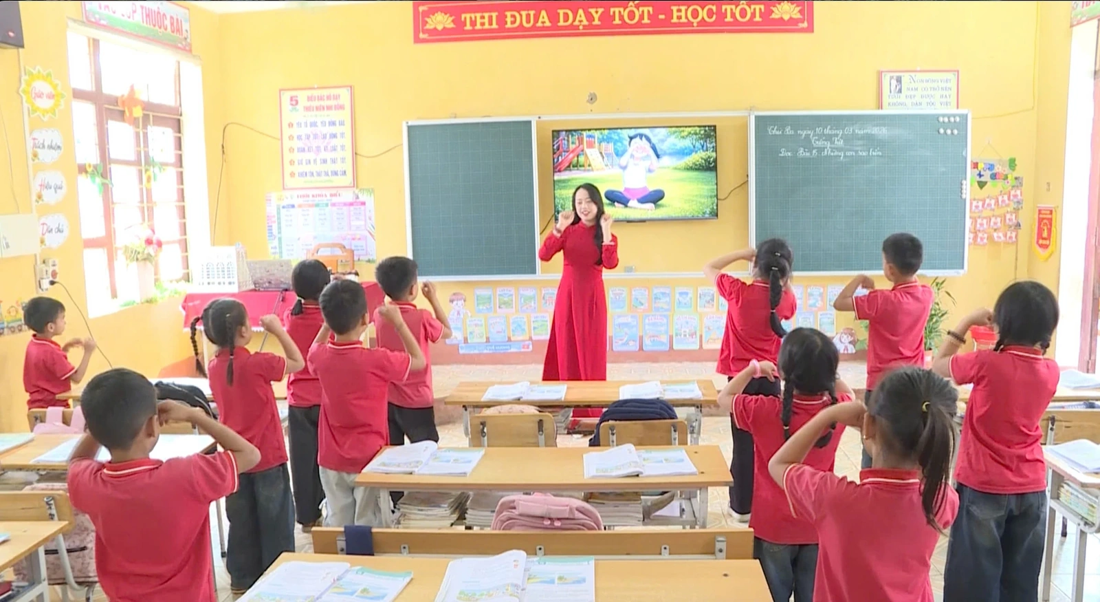 Từ bục giảng đến khát vọng cống hiến