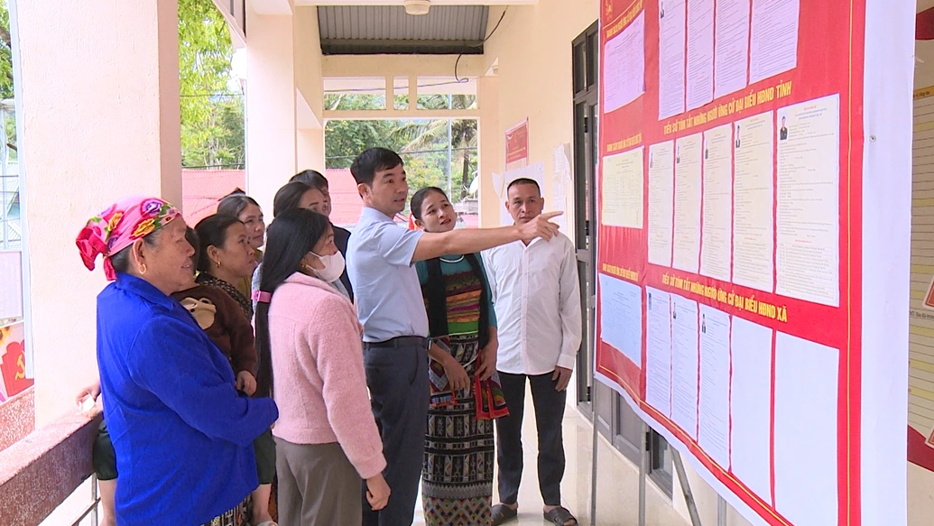 Sóng về bản - Cầu nối bầu cử