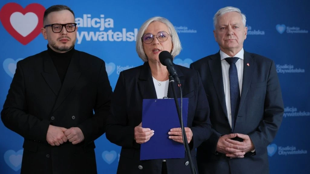 Thủ tướng Ba lan Donald Tusk tiếp tục được bầu làm lãnh đạo đảng cầm quyền