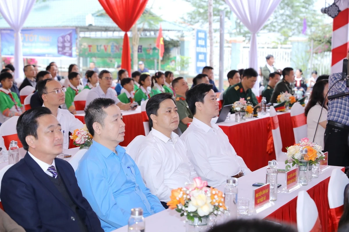 Khởi công Trường phổ thông nội trú liên cấp Tiểu học và Trung học cơ sở Nhi Sơn