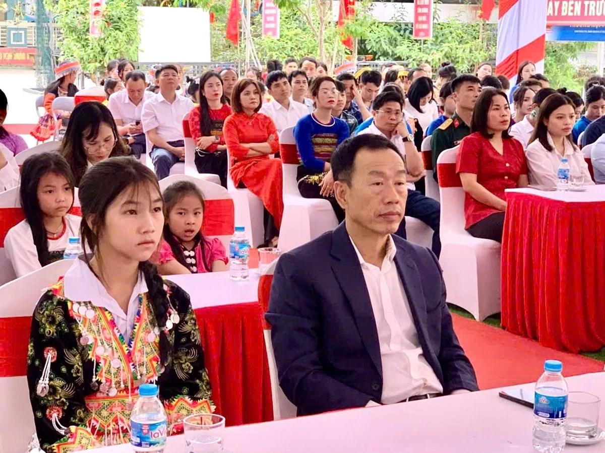 Thanh Hóa khởi công đồng loạt 10 trường phổ thông nội trú liên cấp tại các xã biên giới