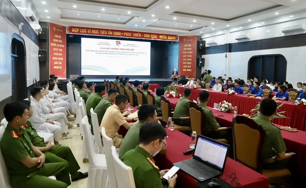 Ký kết chương trình phối hợp giữa Đoàn Thanh niên Công an tỉnh Thanh Hóa và Đoàn Thanh niên Tổng Công ty CP Hợp Lực